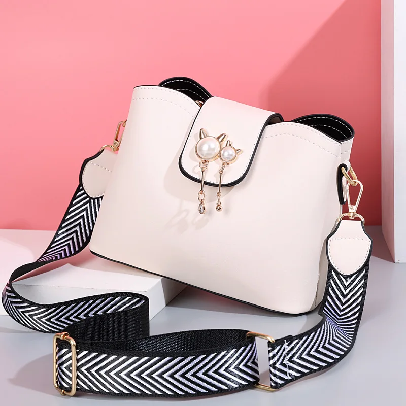 

Summer New Retro Women'S Bag Fashion Handbag Shoulder Bag Ladies Square Tote Bag Picture Package Messenger Bag And Purse XBL1044