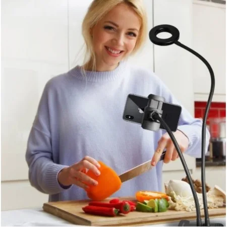 

Professional Studio Youtuber Table Top Selfie I Clamped Light 446625050