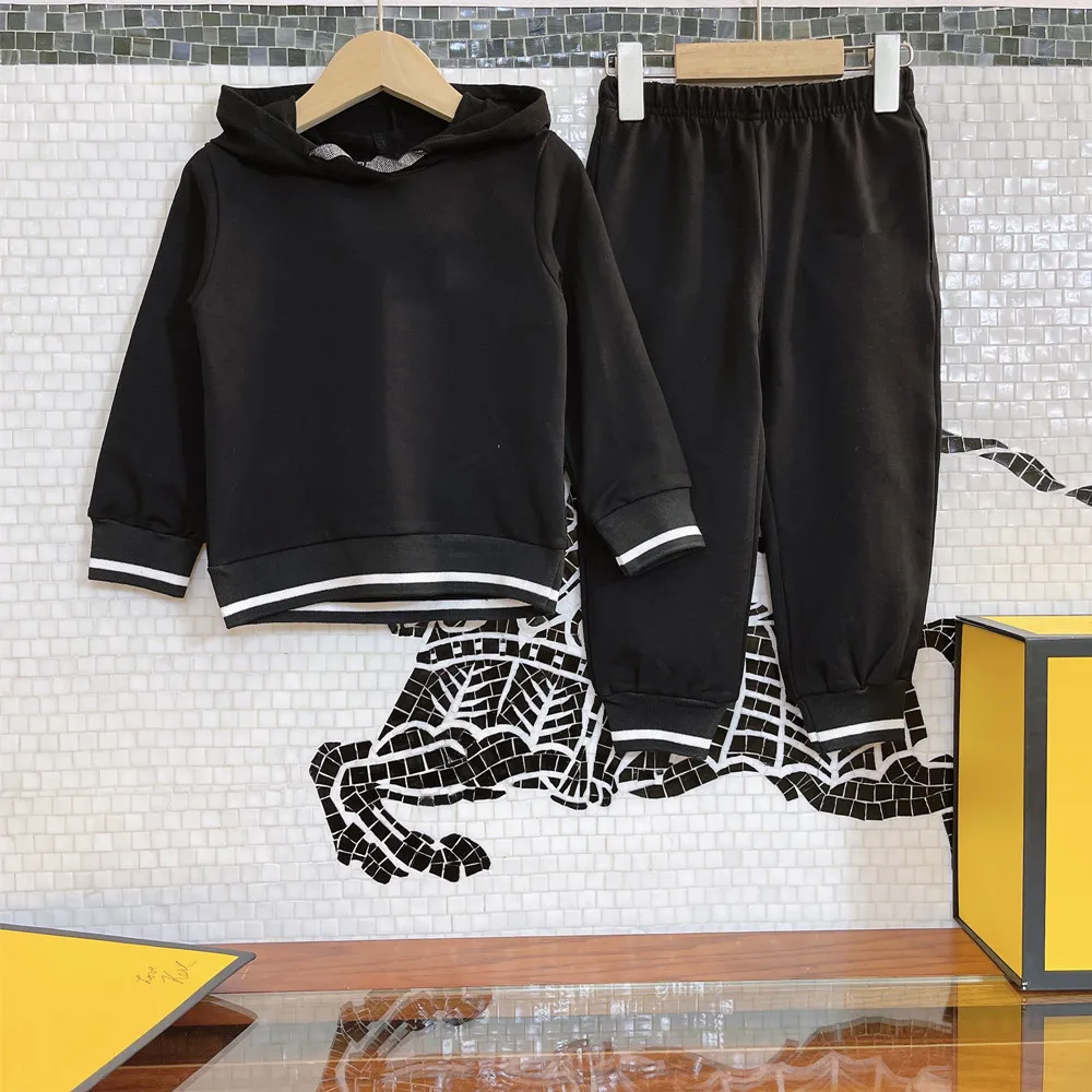 

Взрывная детская одежда 2021 Ранняя осень мужские и женские детские спортивные и повседневные свитеры костюмы, модная британская грудая