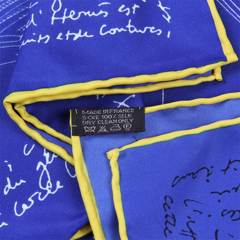 Шёлковый шарф с принтом Пегаса 90 см в средневековом стиле | Шелковые шарфы