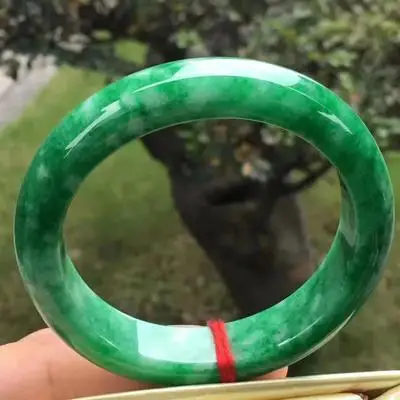 

Zheru Jewelry Natural Burmese Emerald Green 54-64mm Bracelet Elegant Princess Jewelry Best Gift for Mother and Girlfriend
