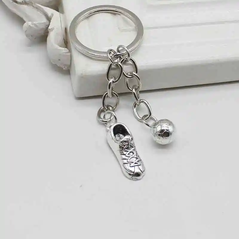 Модные очаровательные персональные футбольные кроссовки подвеска спортивные