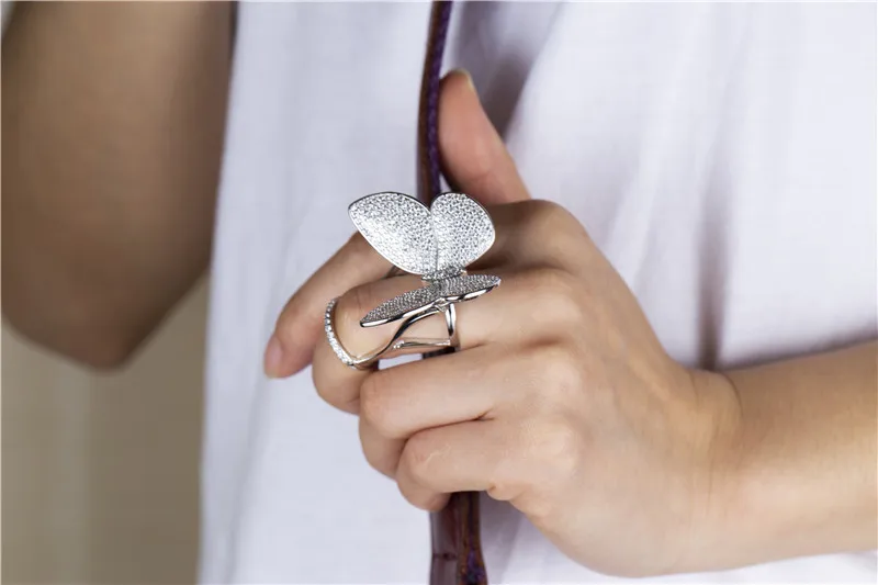 Кольцо женское из серебра 925 пробы с фианитом 5 А|Кольца| |