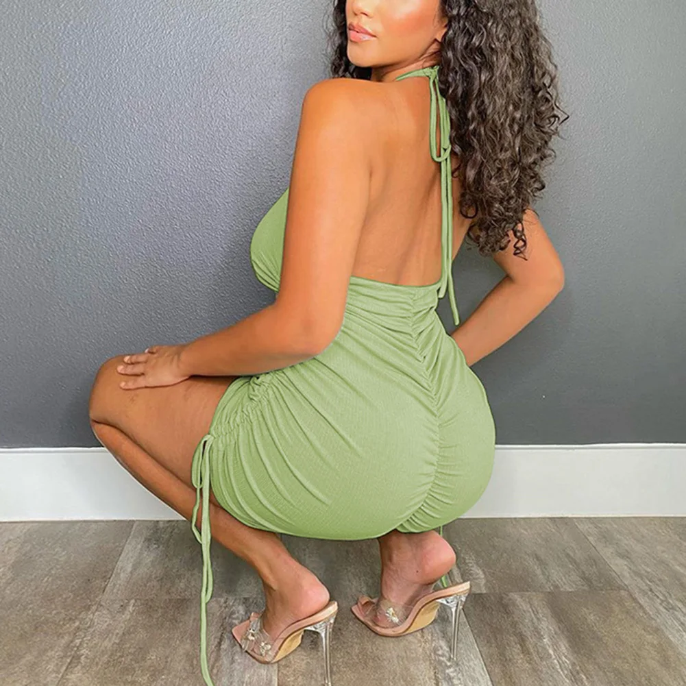 Женское мини-платье с лямкой на шее однотонное платье шнуровке модное