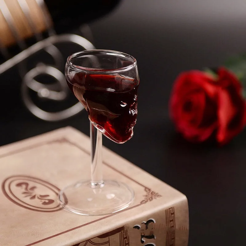 Стеклянный бокал с черепом в виде головы для водки коктейлей виски вина декантер