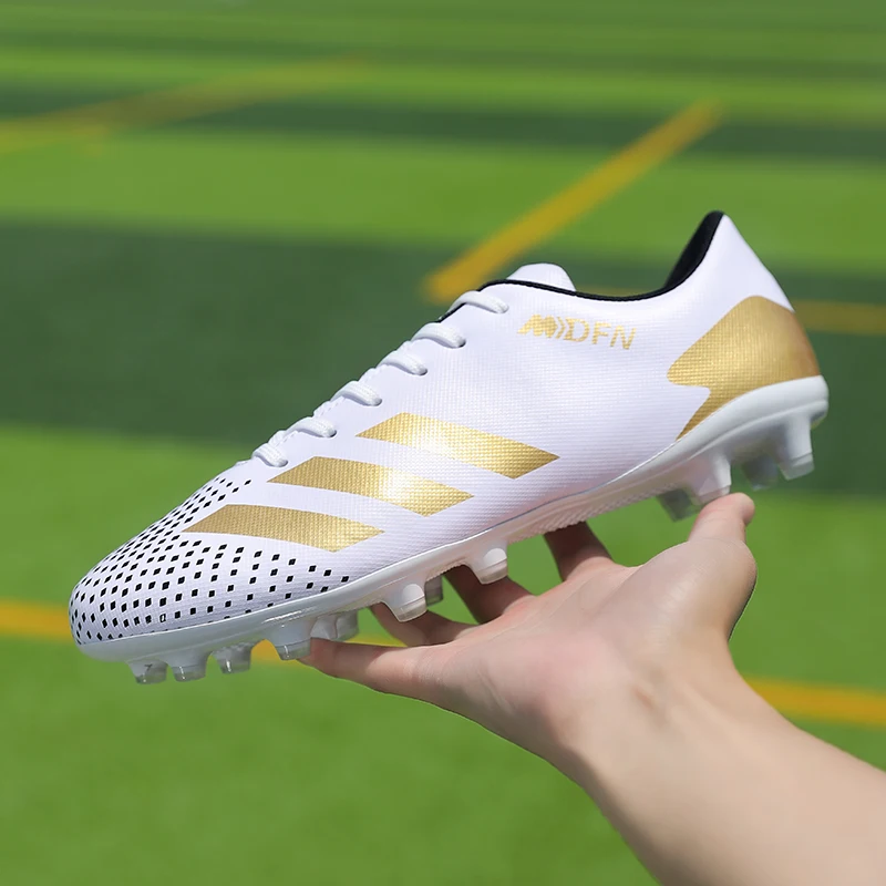 

Men Soccer Shoes Men Football Cleats Soccer Boots Teenager Ankle High Tops Football Shoes Kids Indoor Soccer Training Sneaker
