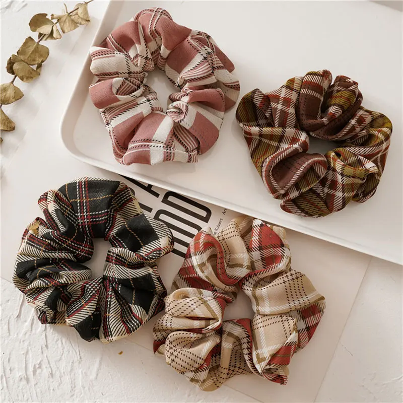 

Women Vintage Plaid Sweet Hair Scrunchies Elastic Fashion Rubber Band Girls High Quality Ponytail Hair Accessories New Arrival