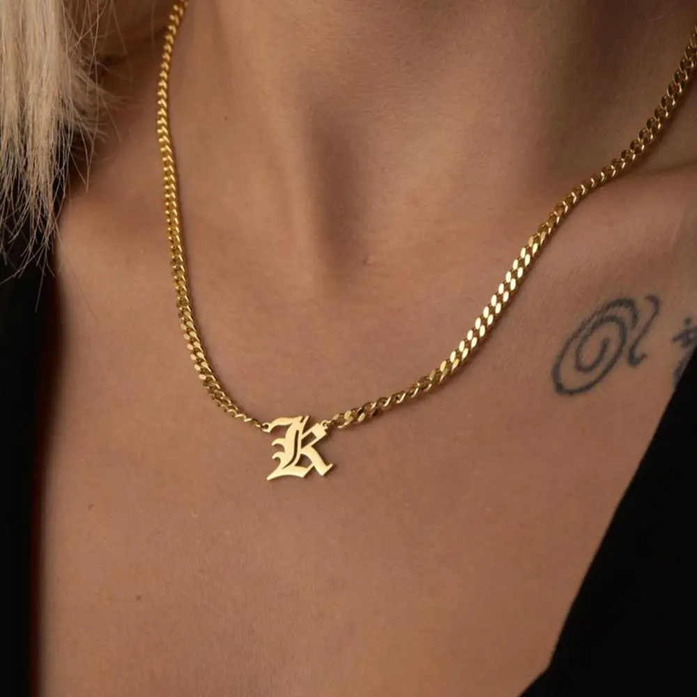 Цепочка с кубинской надписью на английском языке в готическом стиле | Украшения и