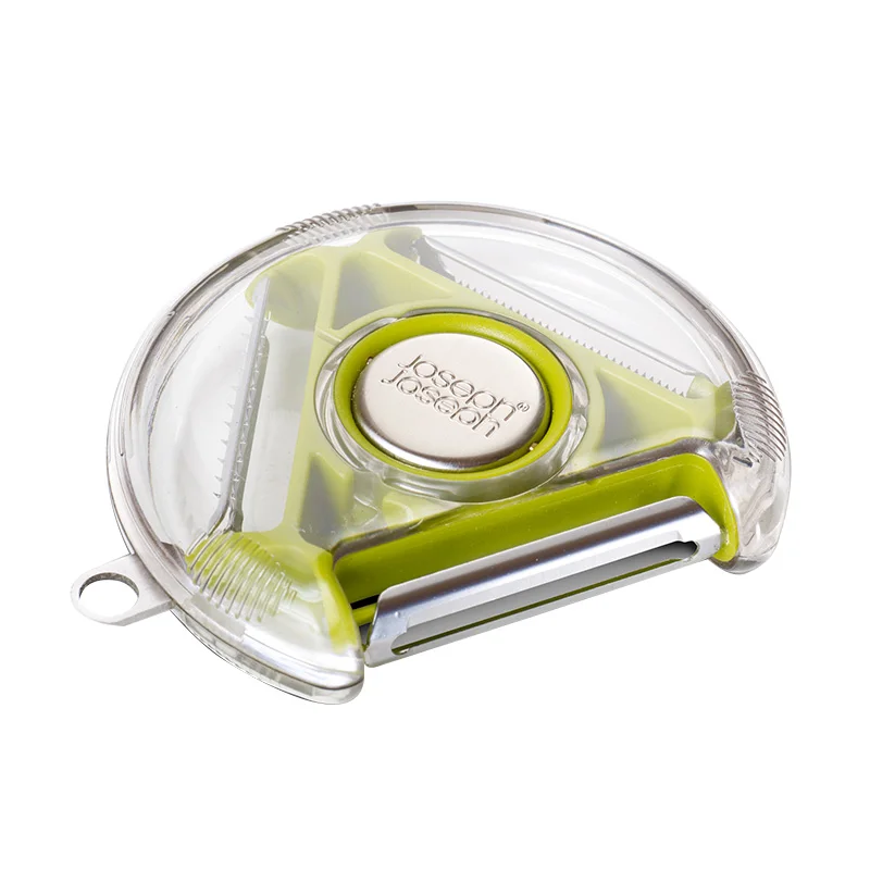 

Kitchen,Dining & Bar