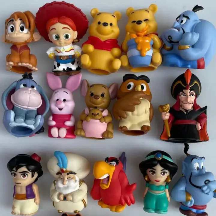 

Genuine Action Figure Bear Toy Doll Story Huditras Aladdin Magic Lamp Piglet Finger Puppet Finger Toy Model