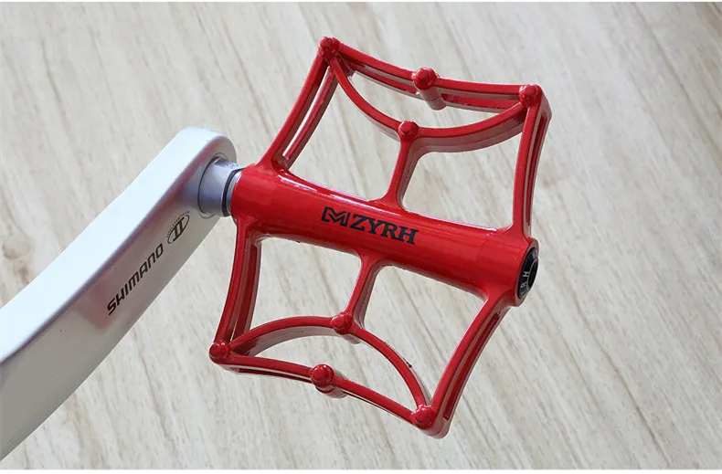 

Bicycle Pedal Aluminum/Alloy Mountain Bike Pedals Road Cycling Sealed Bearing Pedals BMX UltraLight bike Pedal Bicycle Parts