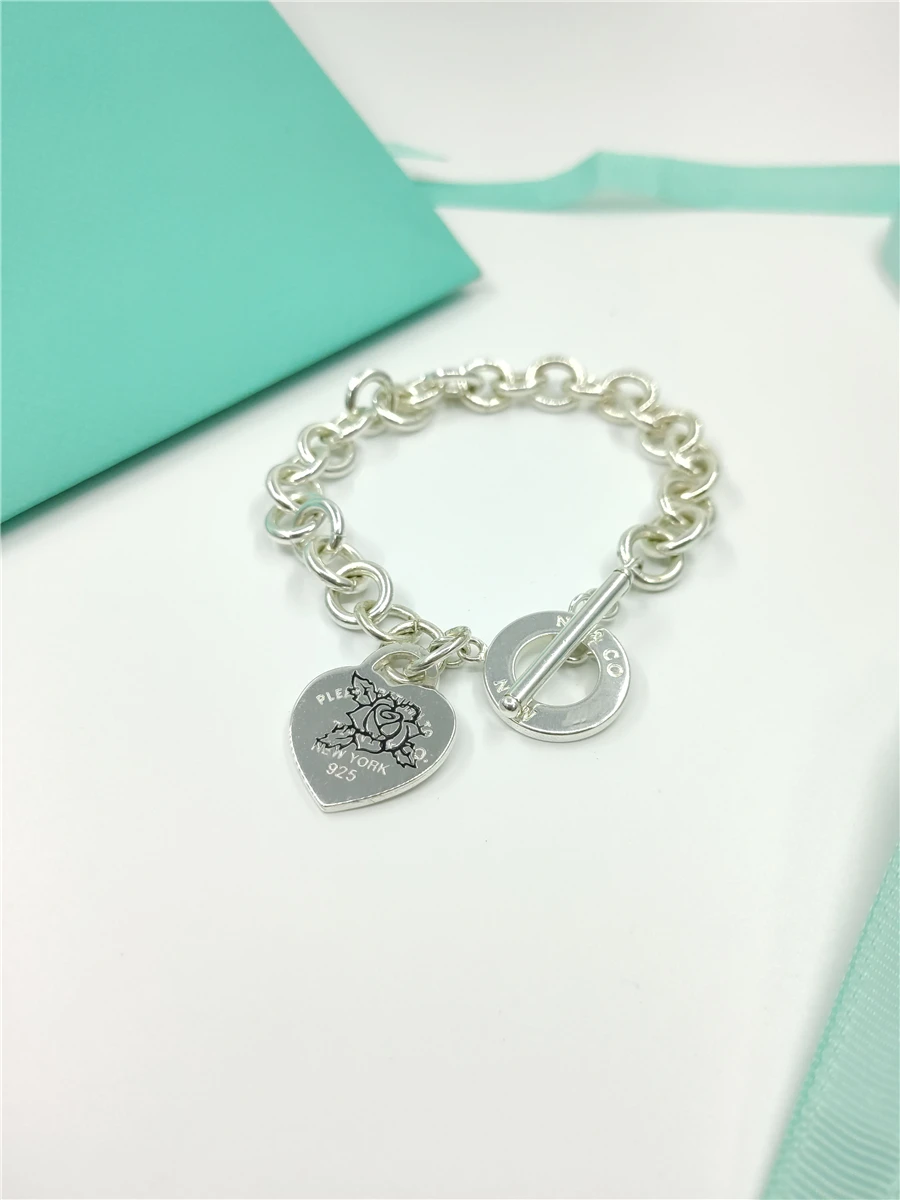 

Мужской и женский браслет-цепочка из серебра 2021 пробы