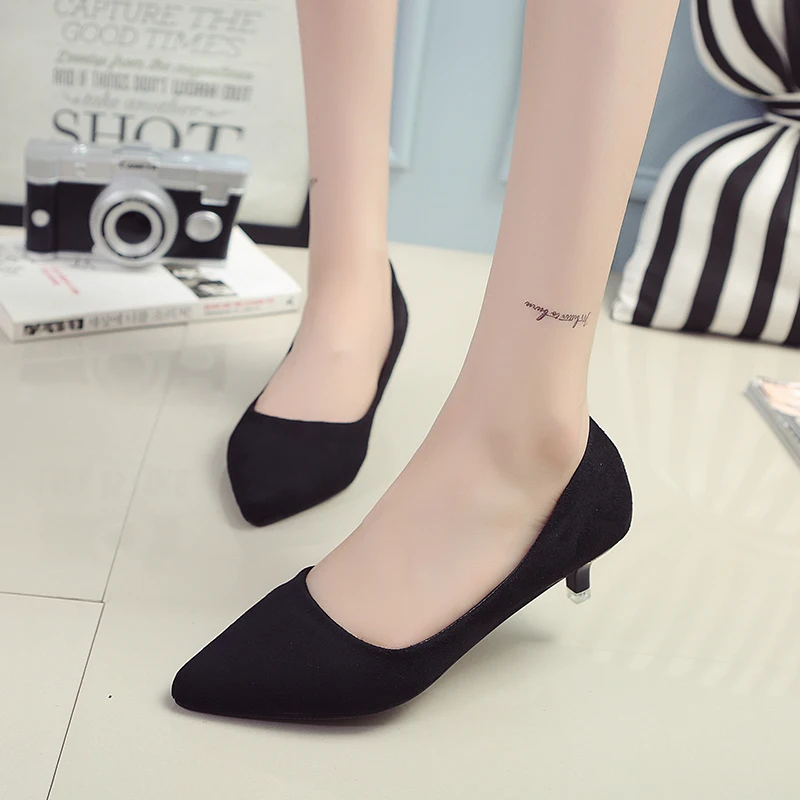 Женская обувь на танкетке высоком каблуке-шпильке с острым носком Женские