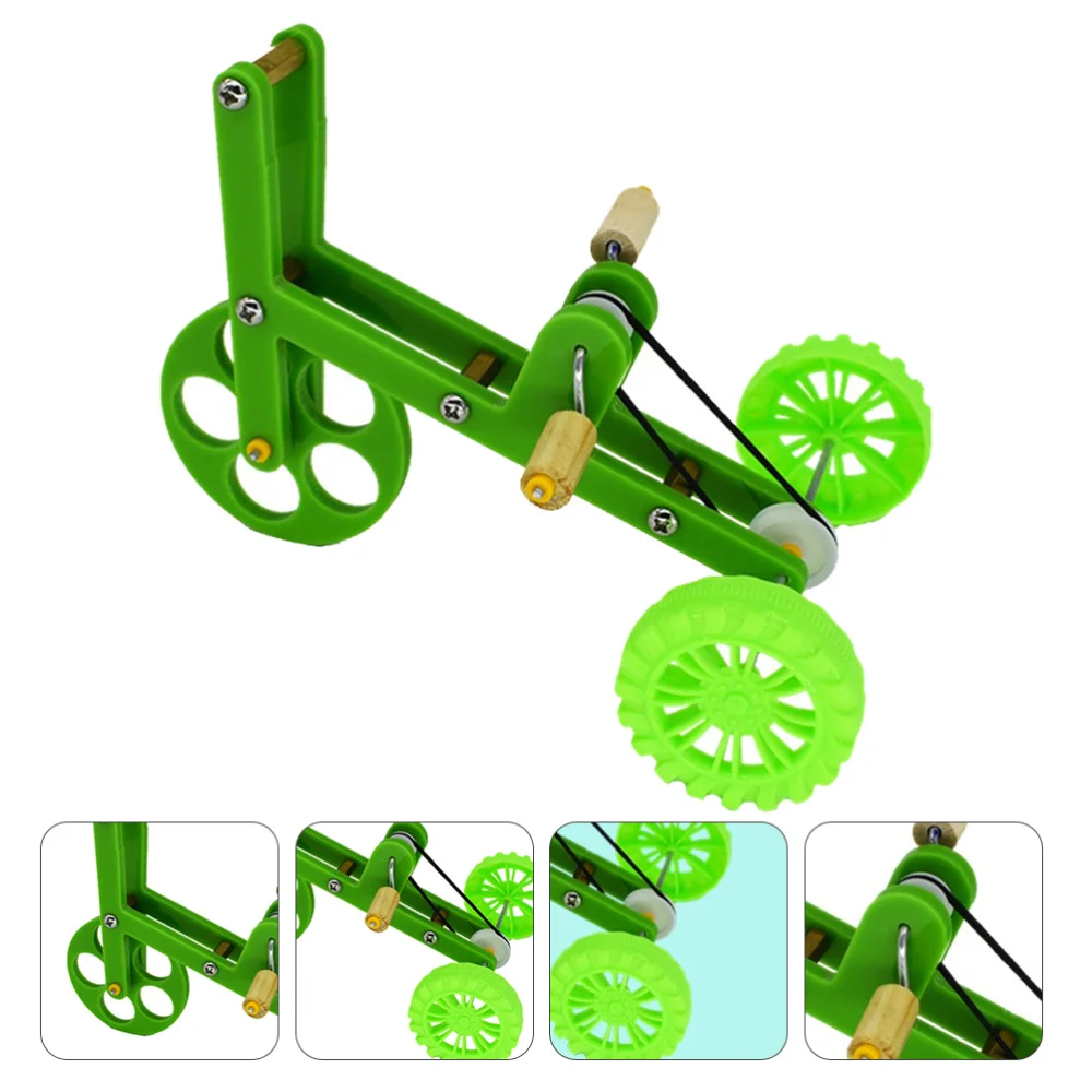 

1PC Funny Parrot Parrot Training Props Bike Bird Training Supplies(Green)