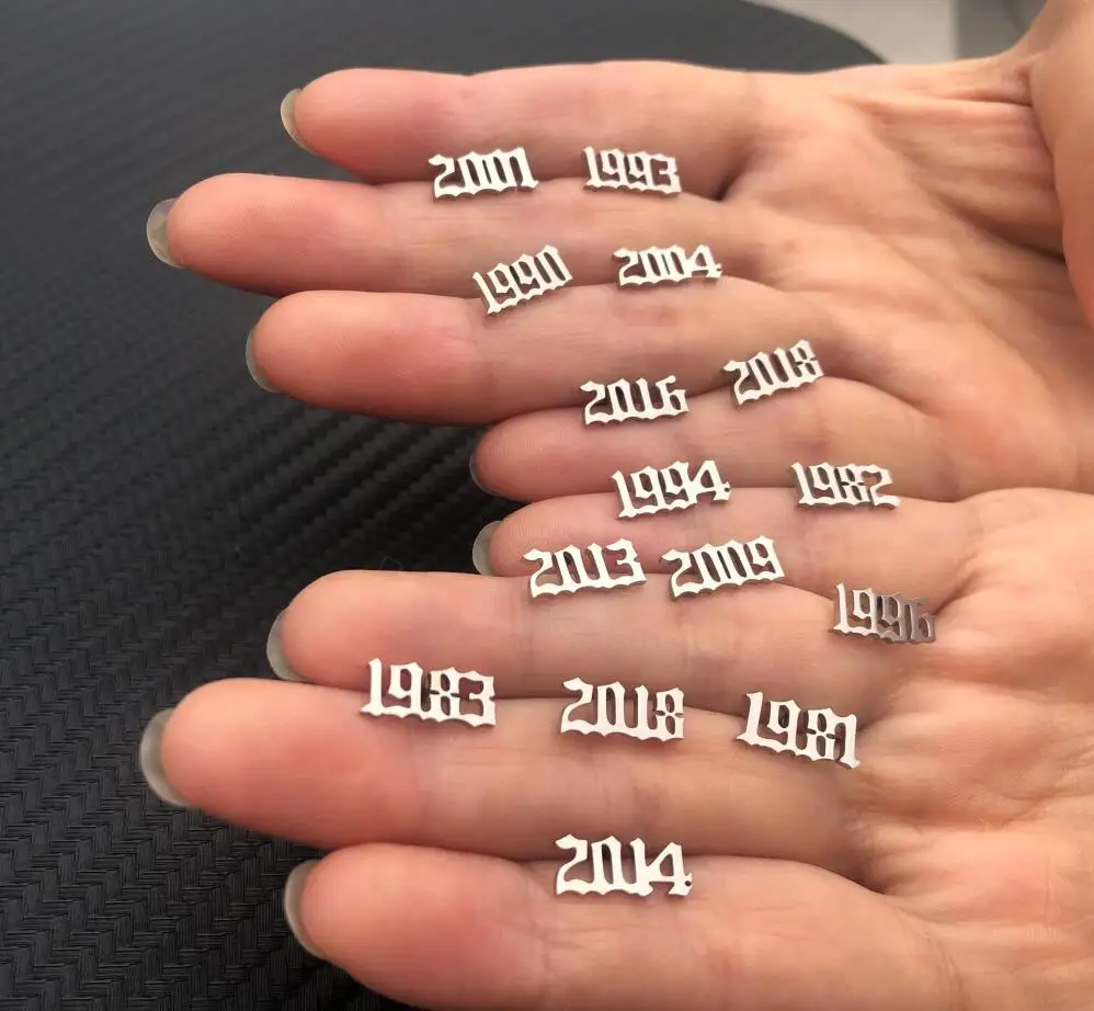 Серьги гвоздики из нержавеющей стали с цифрами 1980 2019|Серьги-гвоздики| |