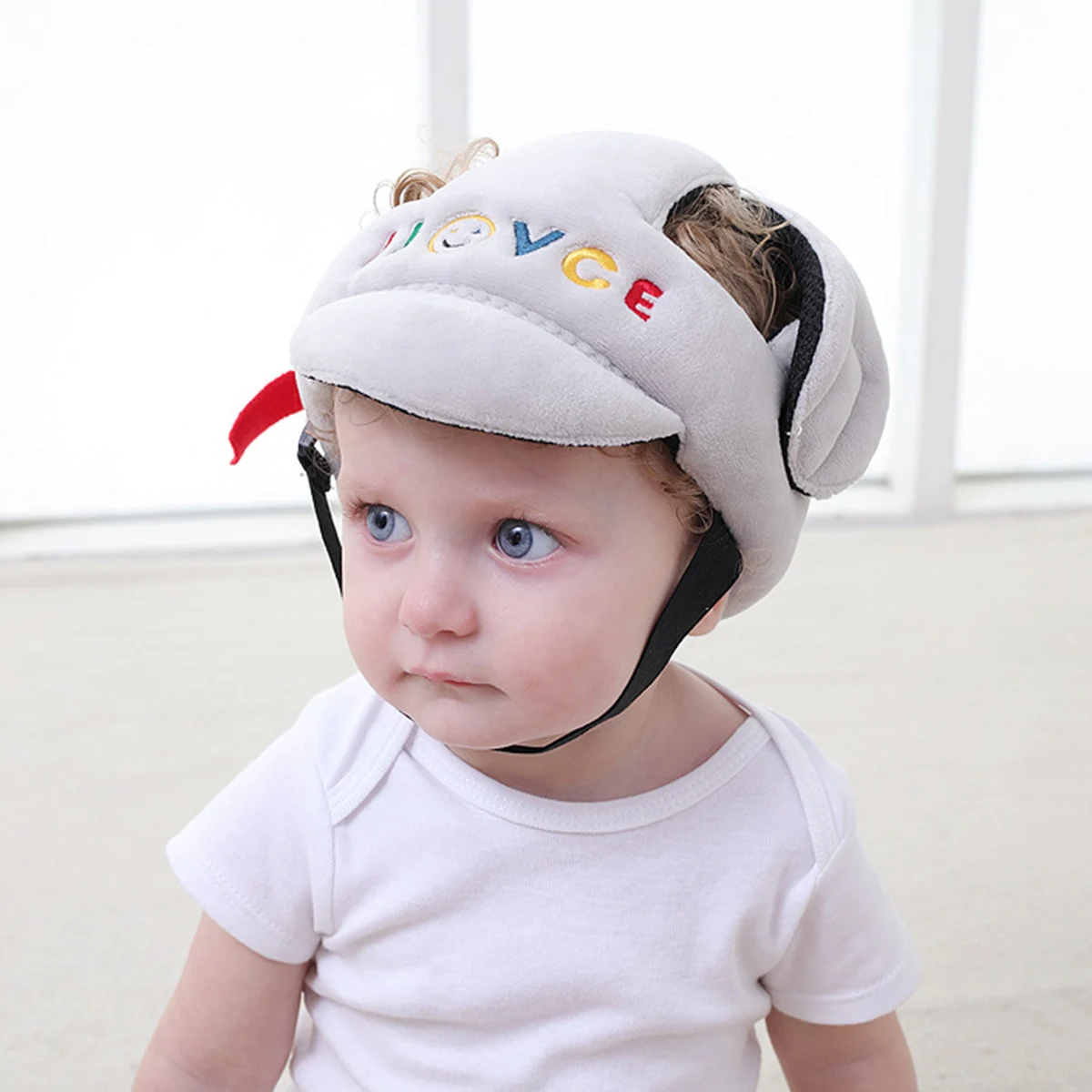 

2019 Adjustable Baby Toddler Safety Helmet Protective Harnesses Hat Cap Adjustable Head Guard Kids Head Protector 2 Color