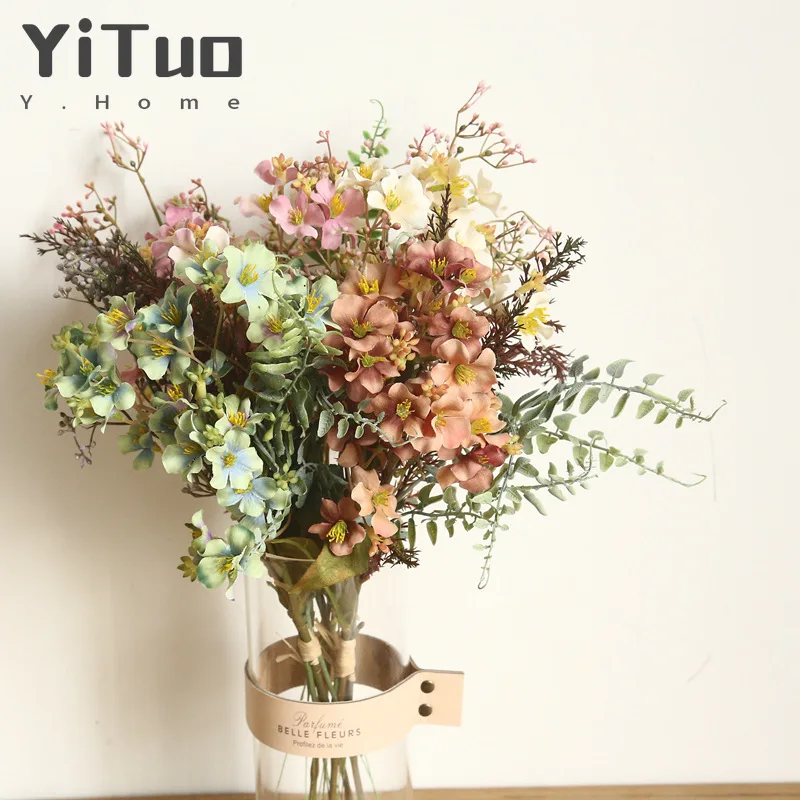 

YiTuo Bouquet Flowers Home Decoration Wedding Hand-held Lead Flower Office Decor Wall Home Decor MW24832