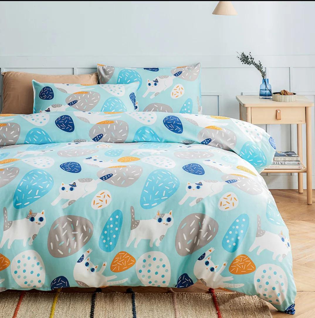 

cat cotton quilt cover pillowcase three-piece set