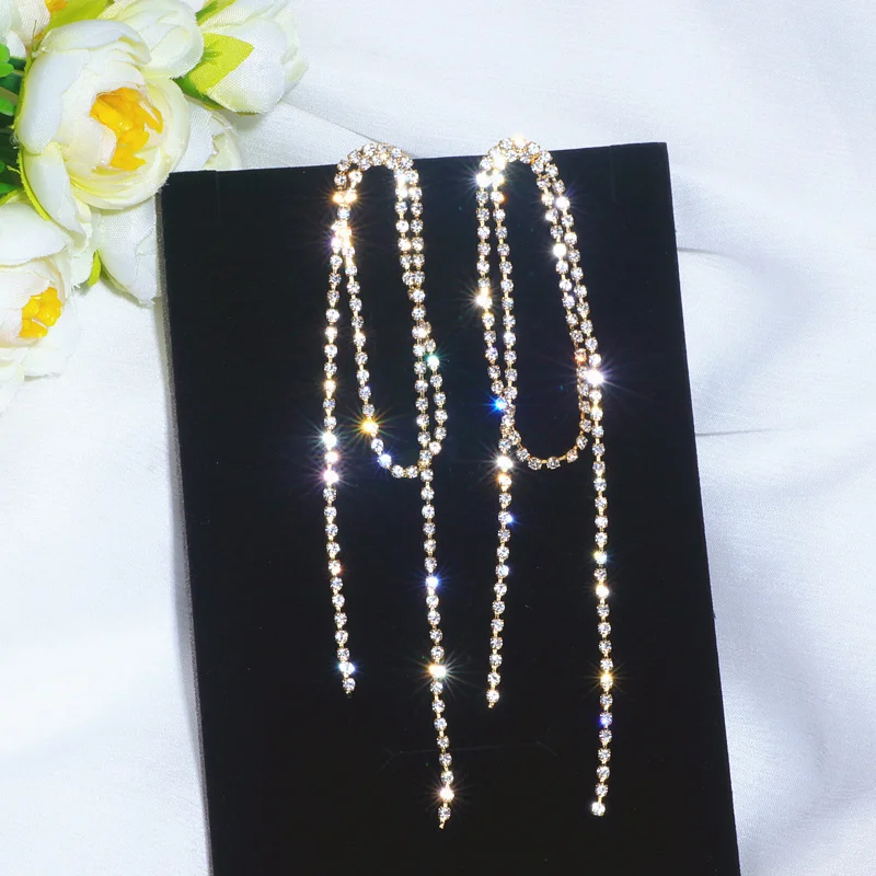 Новые дизайнерские блестящие длинные кисточки Кристаллы Стразы Серьги золотого