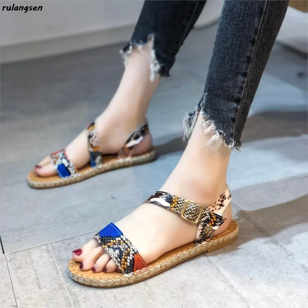 

Plus Size Sandals Women 2021 Spring And Summer New Plus Size Ladies Roman Style Pu Solid Color Breathable Sandals