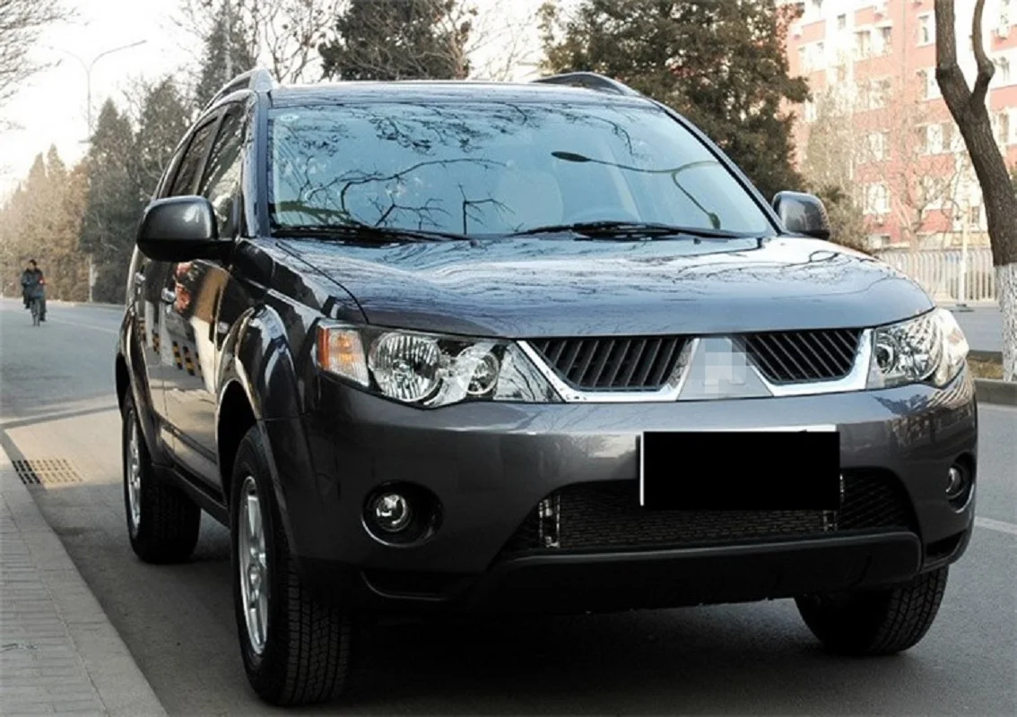 Mitsubishi outlander 2 xl. лампы головного света митсубиси аутлендер xl. аутлендер 2007 лампы. аутлендер 2007 лампы. лампа стоп сигнала митсубиси аутлендер.