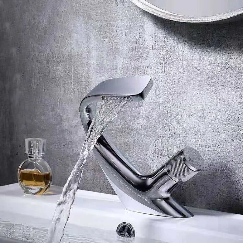 

Samodra Basin faucet