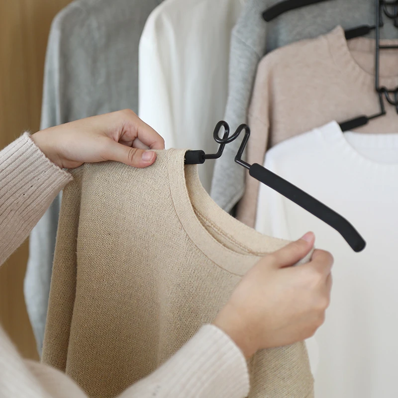 

Saving 5 Cloth Hangers Hanger in Space 1 Multi Function Magic Cloth Hanger Anti-skid Hangers with Multi EVA Sponge Multipurpose