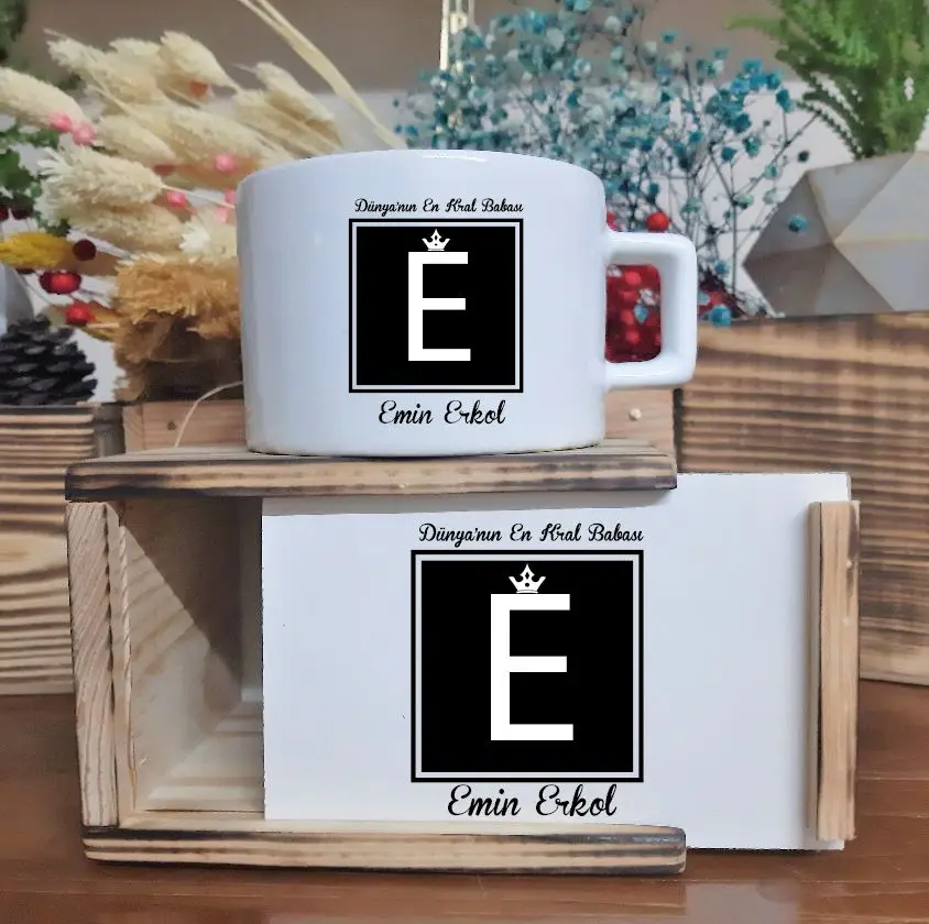 

Personalized Top King Father Wood Boxed Luxury Cup