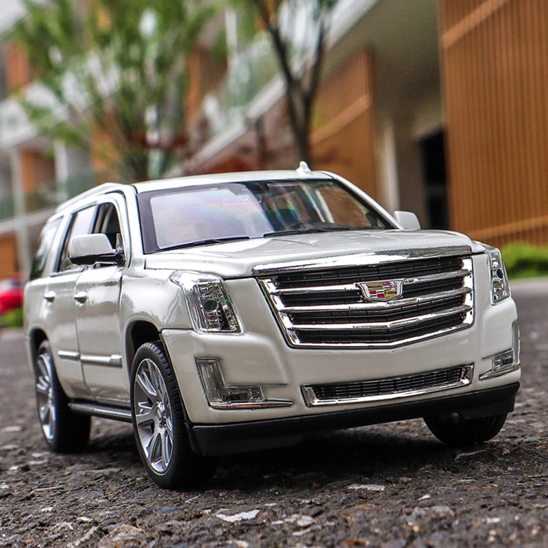 

1:27 Escalade Alloy Car Diecast Simulation Model Toy Vehicle Pull Back Sound And Light Metal Car Collection Toys Bos