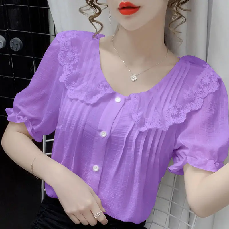 Chiffon shirt doll collar 2021 summer new short-sleeved lace French sweet temperament bottoming shirt women