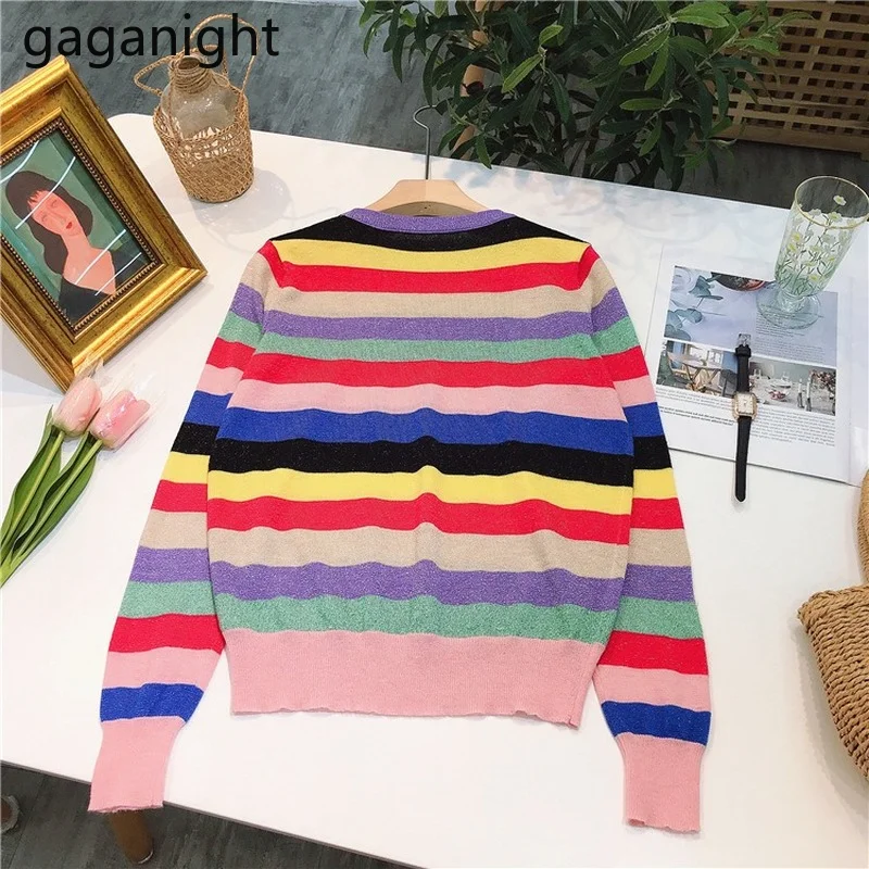 Женский свитер с длинным рукавом круглым вырезом Осень-зима 2021 | Женская одежда