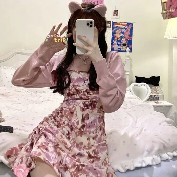 

Tie dyed floral suspender dress women's summer 2021 new design feeling small temperament short skirt