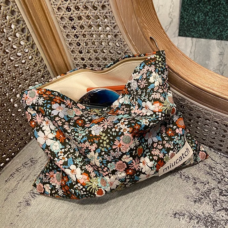 Retro Floral Cosmetic Bag Cotton Fabric Make Up Organizer Women Necesserie Beauty Storage Case Large Travel Toiletry Washing Bag