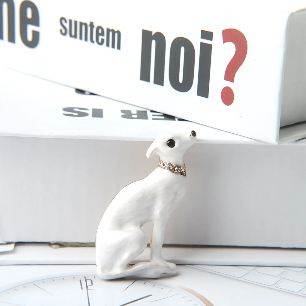 Металлическая брошь в виде милой белой собаки модные стразы воротник с отворотом