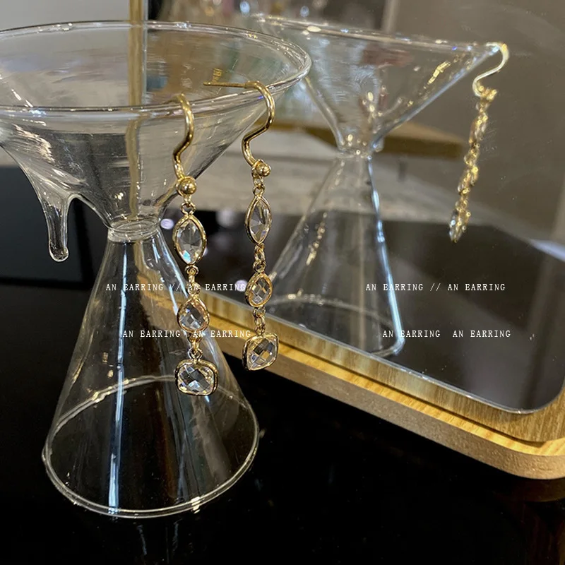 

Корейские модные серьги, Женские Простые Ювелирные изделия в виде ушей Джокера, Серебряная игла S925