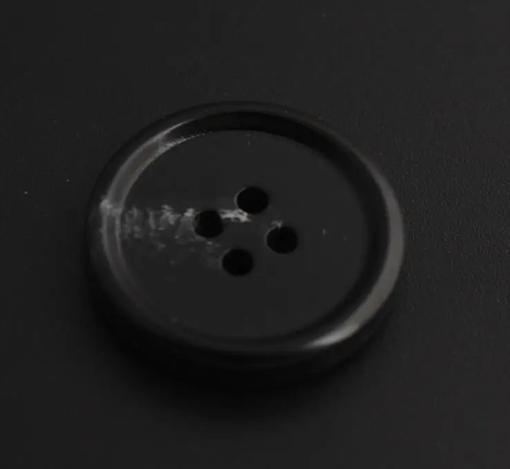 15mm-30mm 50pcs Four-eye coat windbreaker decorative pattern resin buttons | Дом и сад