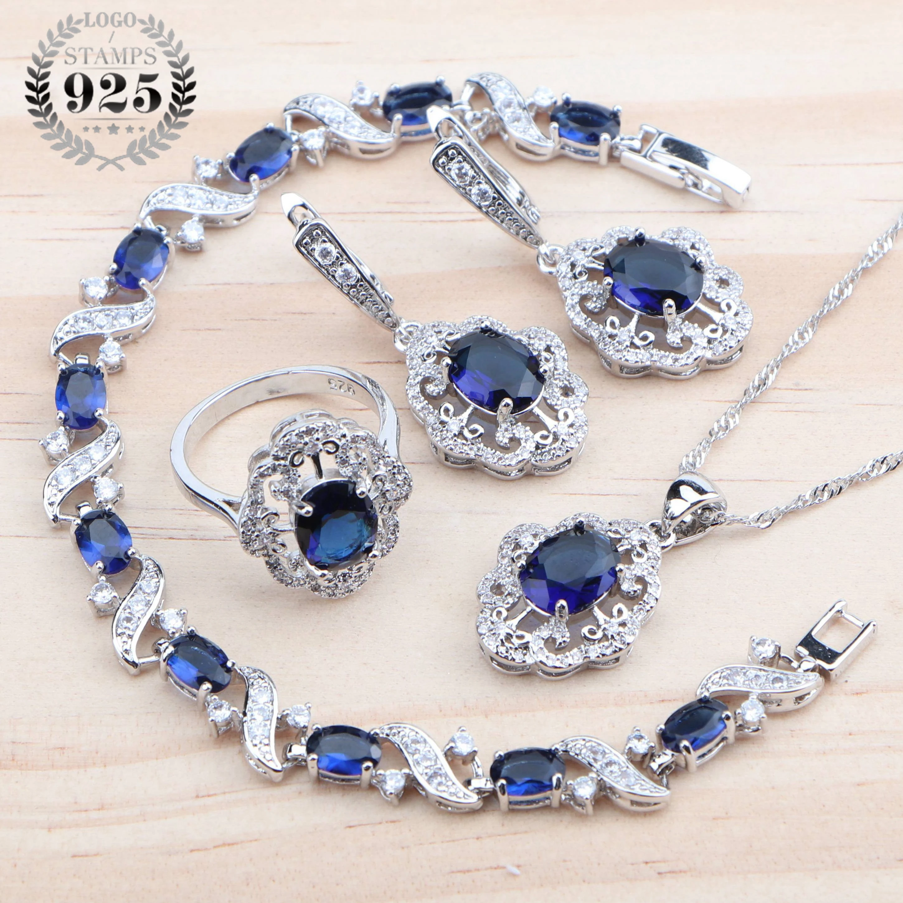 Комплект из колье серёг кольца и браслета серебра 925 пробы|Ювелирные наборы| |