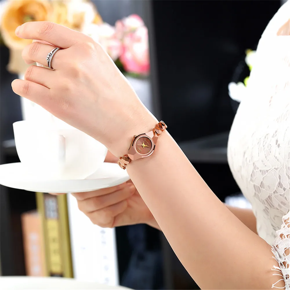 

Relogio Feminino GUANQIN Tungsten Steel Ladies Watch Gold Watch Top Brand Women Fashion Elegant Chain Style Design Quartz Watch