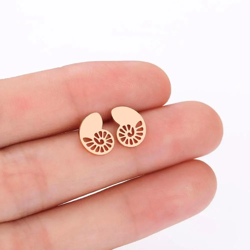 Женские золотистые серьги гвоздики Chandler Boho с золотистым покрытием цыганский