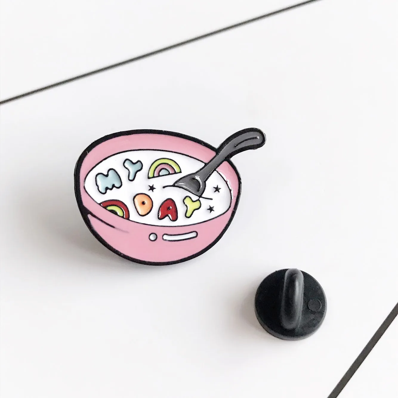 Мультфильм брошь для женщин мой день молочных зерен розовая миска Броши Эмаль Pin