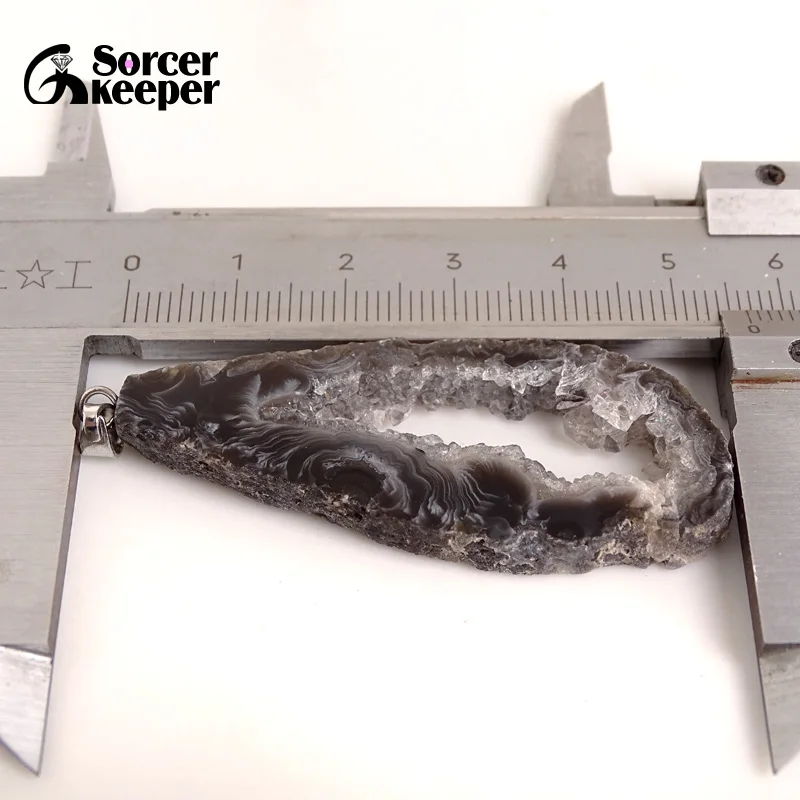 Натуральный камень полированный Агаты геодезический кварц кристаллический