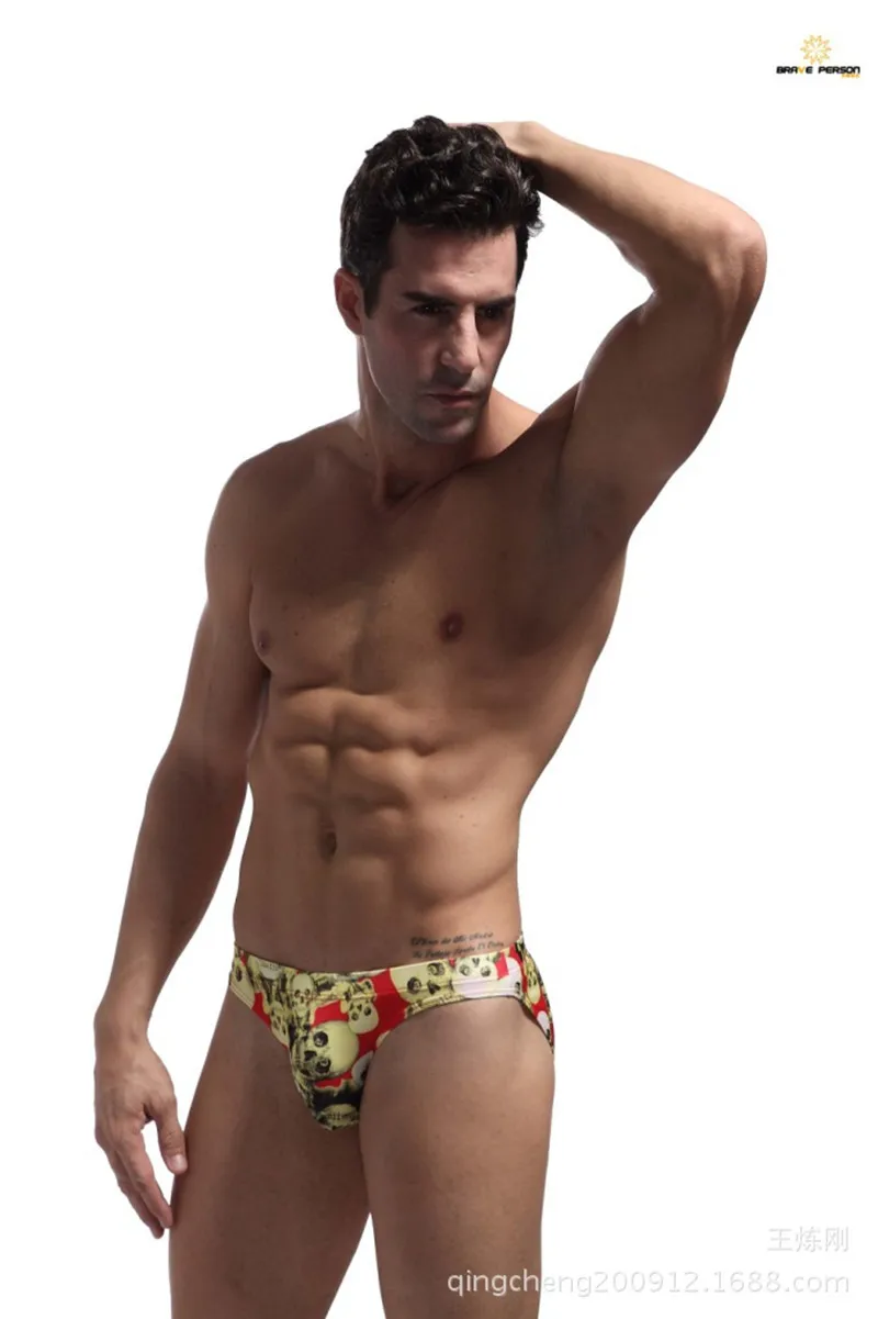 Нижнее белье мужское с принтом черепа пикантные трусы-брифы спортивные плавки |