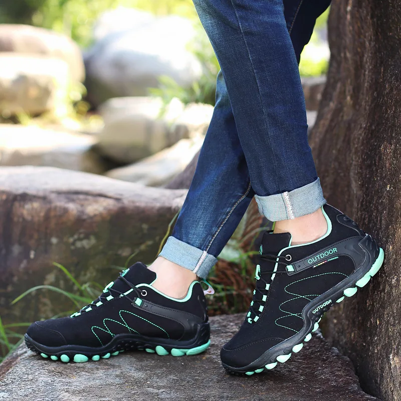 

Spring Hiking Shoes Men Women Waterproof shoes Wear-resisting Climbing Mountain Shoes Leather Sport Sneakers Trekking Boot
