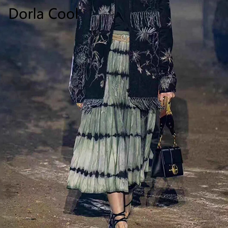 Женская длинная юбка в полоску плиссированная макси с высокой талией и принтом