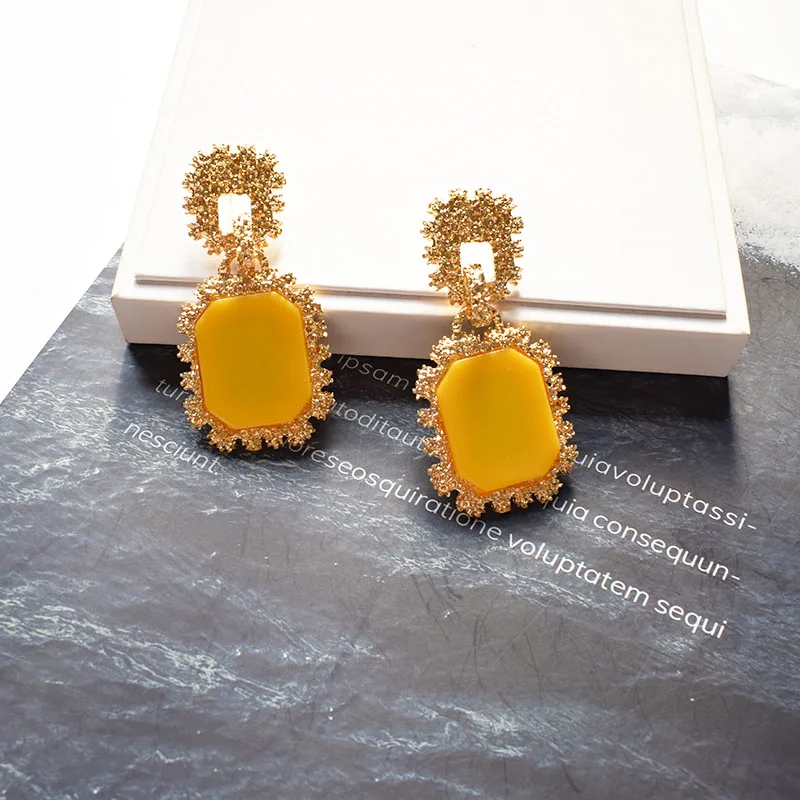 Модные металлические Bump квадратный свисающие серьги для женщин разноцветные