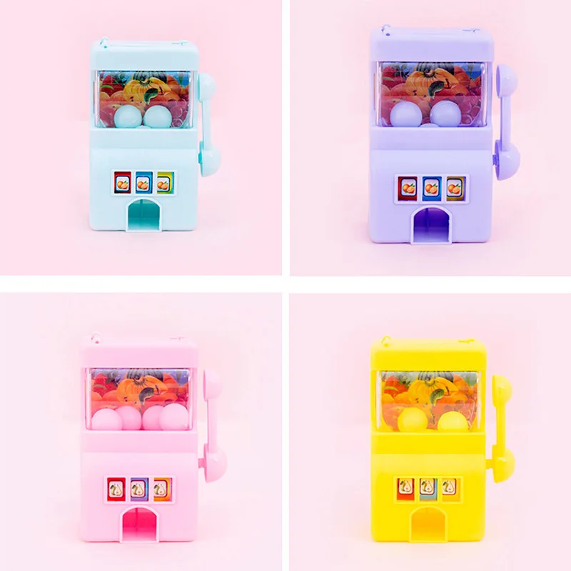 

2Pcs Creative Children's Educational Mini Play Toys Plastic Cute Fruit Lottery Parent-child Table Game Randomly Parts Wholesale