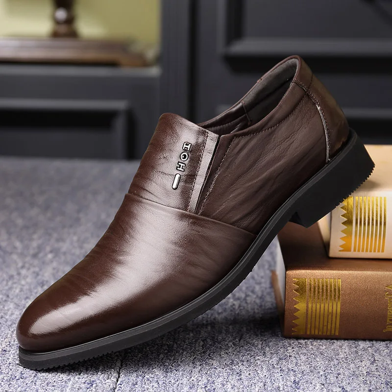 

2020 New Men Shoes Leather Cowhide Leather Shoes Men Comfortable Low-top British Casual Single Shoes Leather Shoes Formal Shoes
