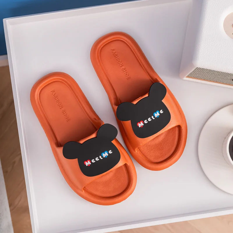 

Hot Selling Cute Female Bathroom Slippers Cartoon Bear Breathable Women Non-slip Household Shoes Funny Slipper Couple Men Summer