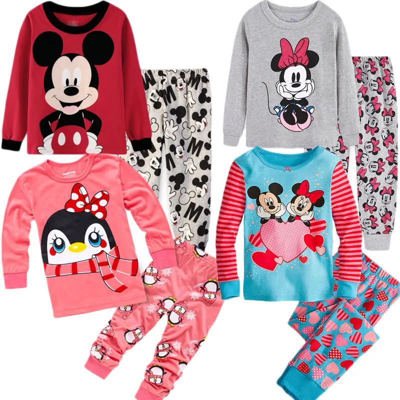 Одежда для девочек пижамный комплект маленьких коллекция года Одинаковая одежда