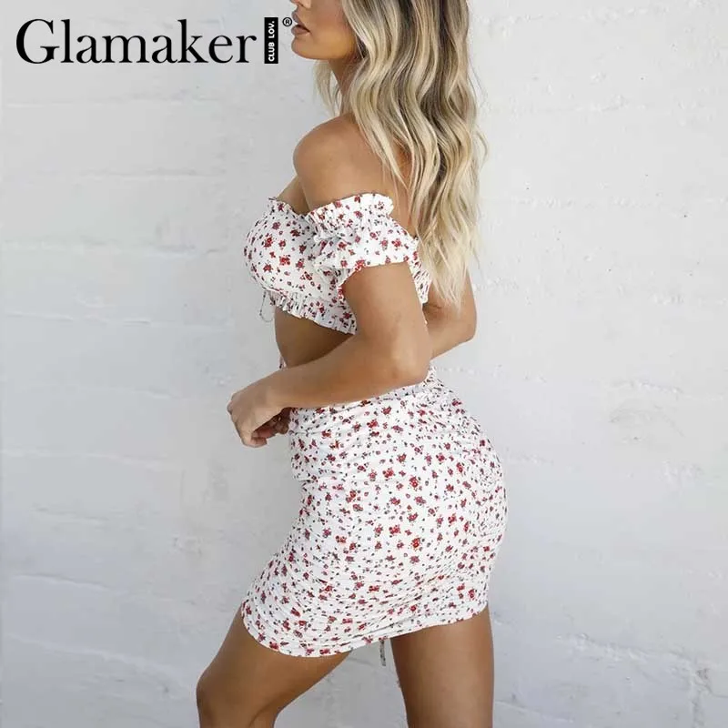 Женское мини платье с оборками Glamaker летнее плиссированное открытыми плечами